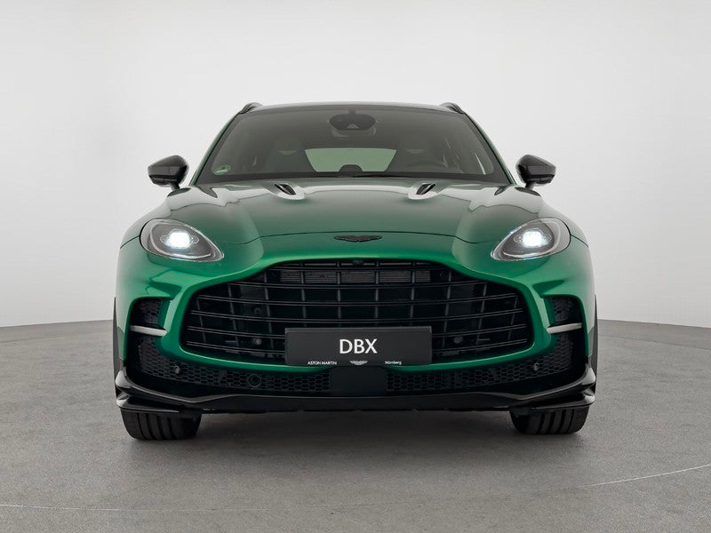 Aston Martin DBX 707