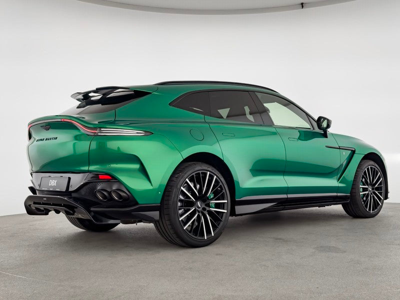 Aston Martin DBX 707