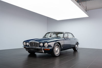 Jaguar XJ12