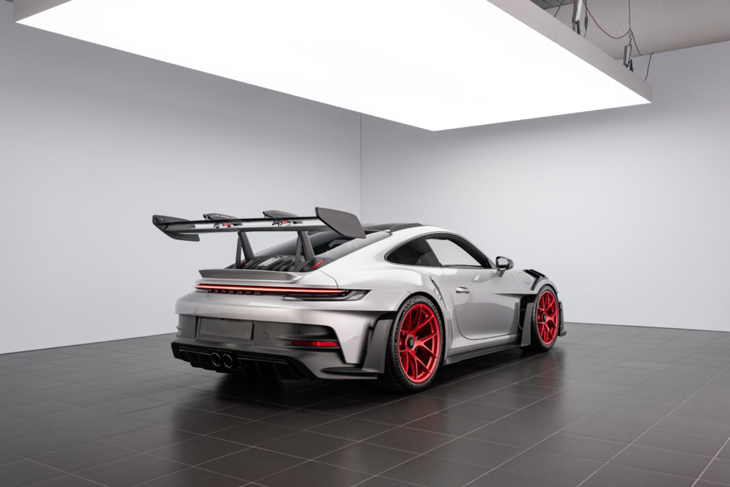 Porsche 911 (992) GT3 RS WEISSACH